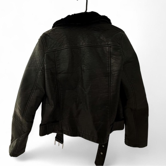 Topshop Black Leather Jacket with Fur Trim - Picture 3 of 10